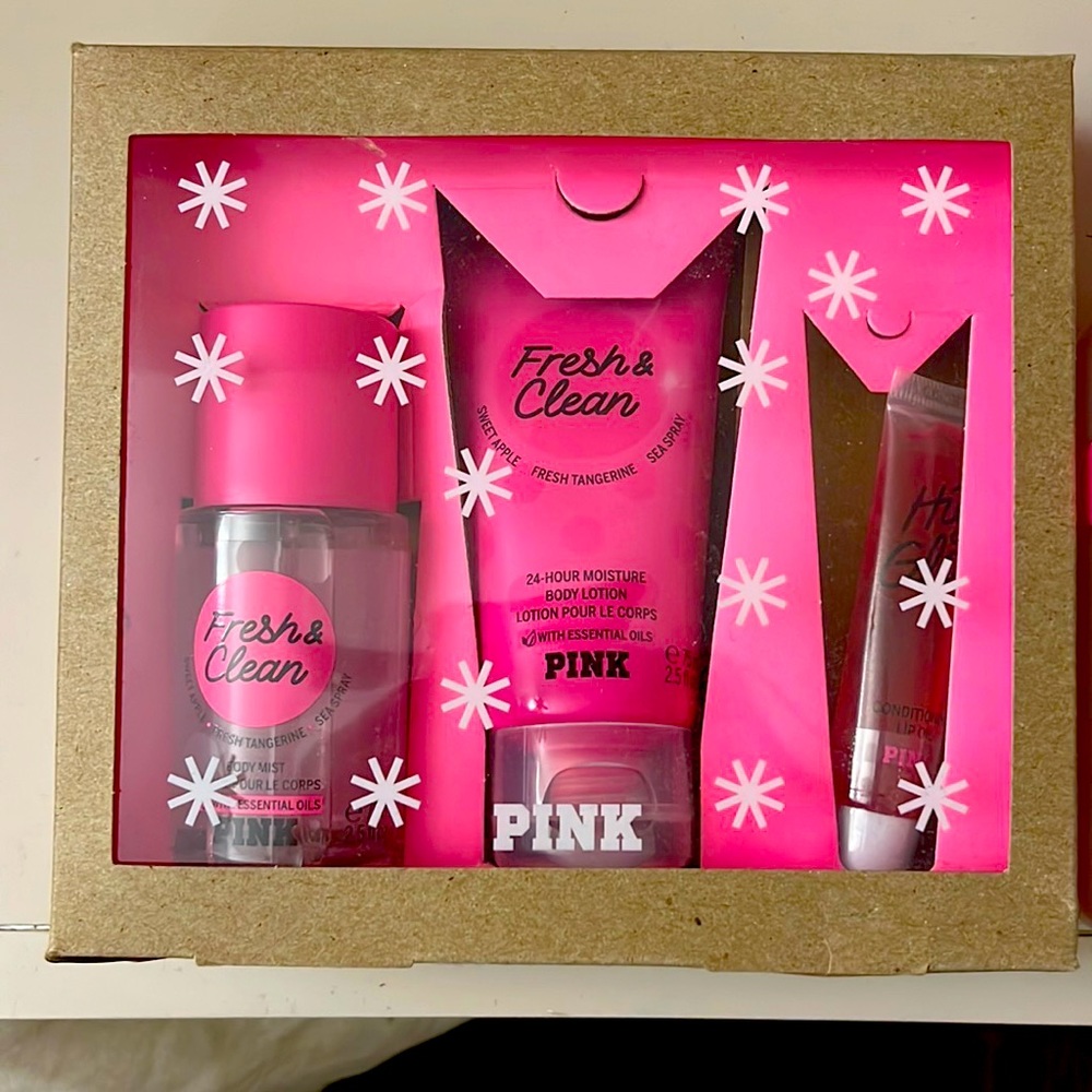 PINK fresh and clean gift set.